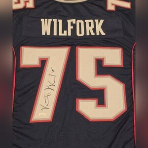 Autographed Vince Wilfork #75 Patriots Custom Jersey